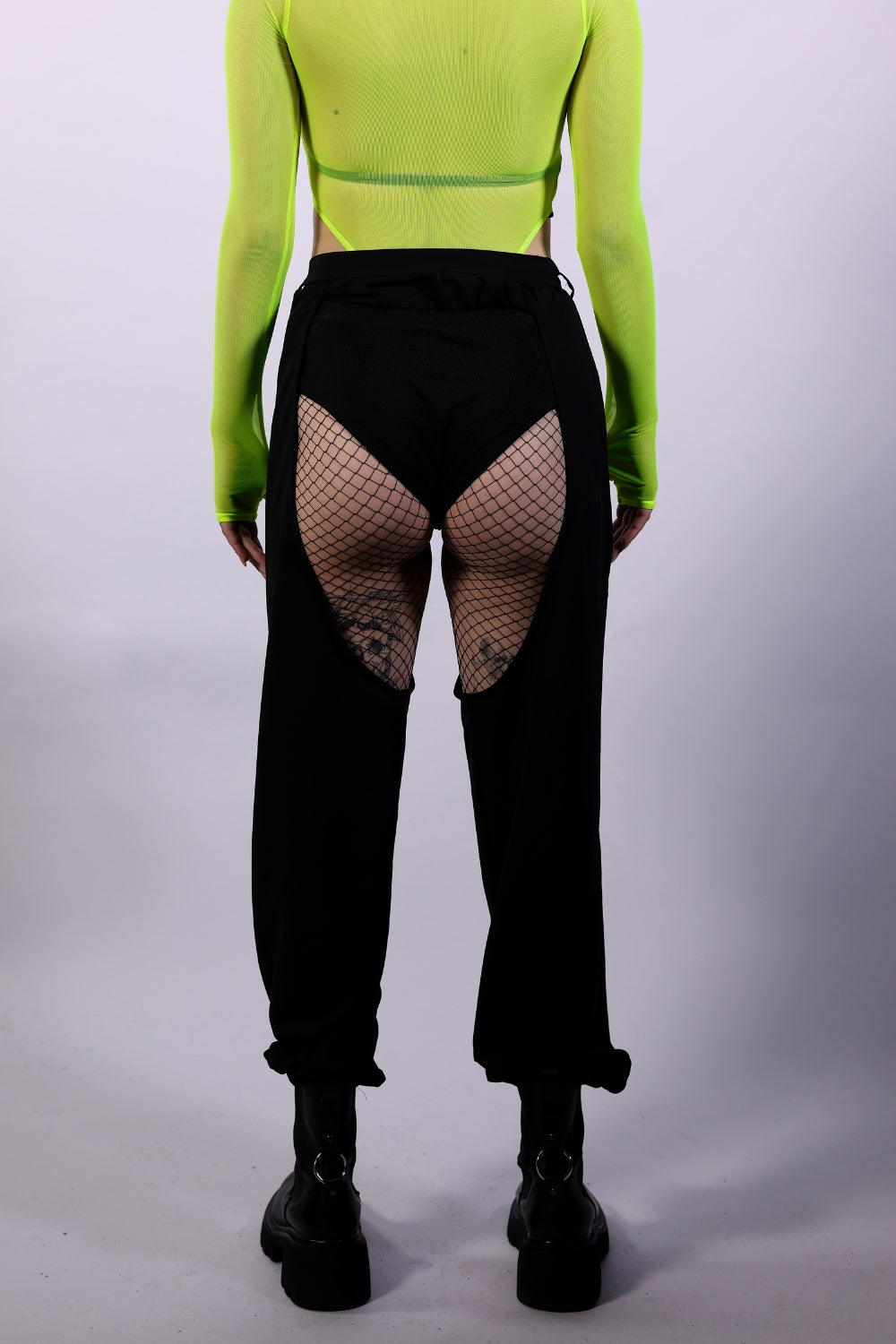 Spodnie z wycięciami czarne